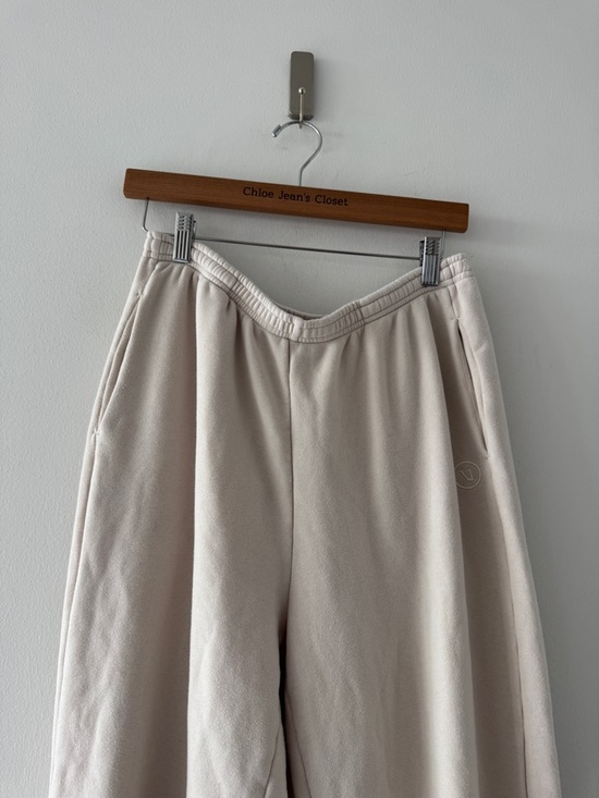 VUORI Sedona Sweatpants in Bone L - Picture 7 of 8